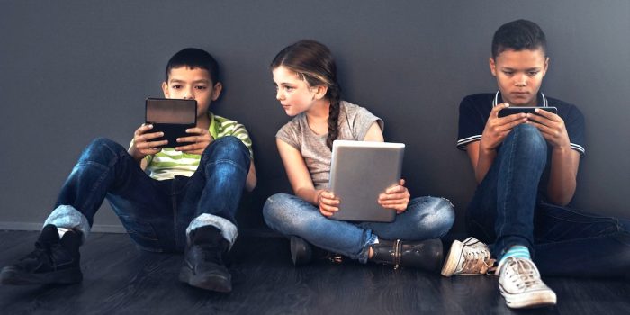 Featured image for “Uso de pantallas en niños y adolescentes: efectos desde el punto de vista de la neurociencia”